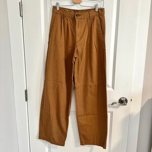 Levi’s High Rise Pleated Baggy Trouser Pants